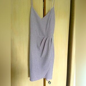 Lulu’s dusty rose dress. Slight sparkle. Stretchy. Very flattering